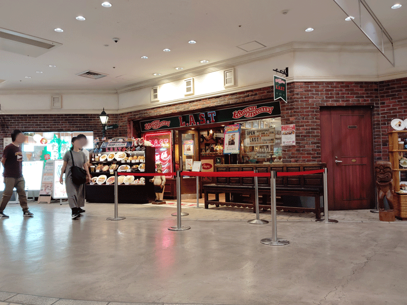 L.A.S.T ワールドポーターズ店